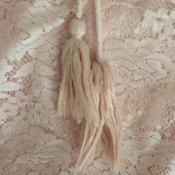 off the shoulder women’s shirt - Picture 4 of 4